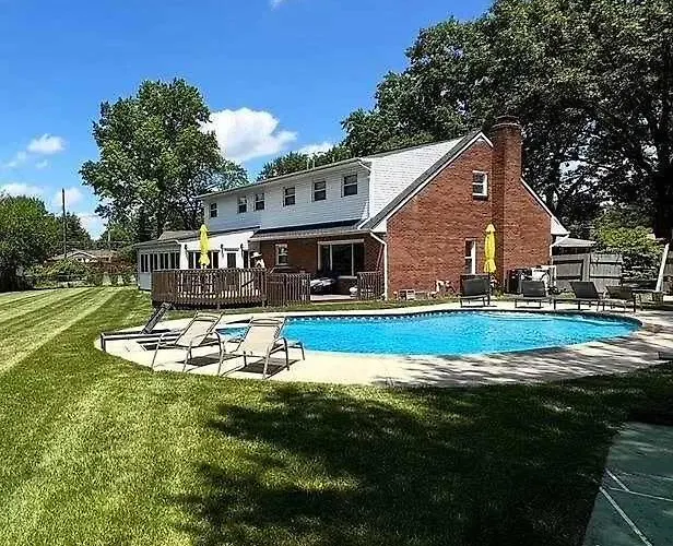 Holiday home In Redwood Ct, *
